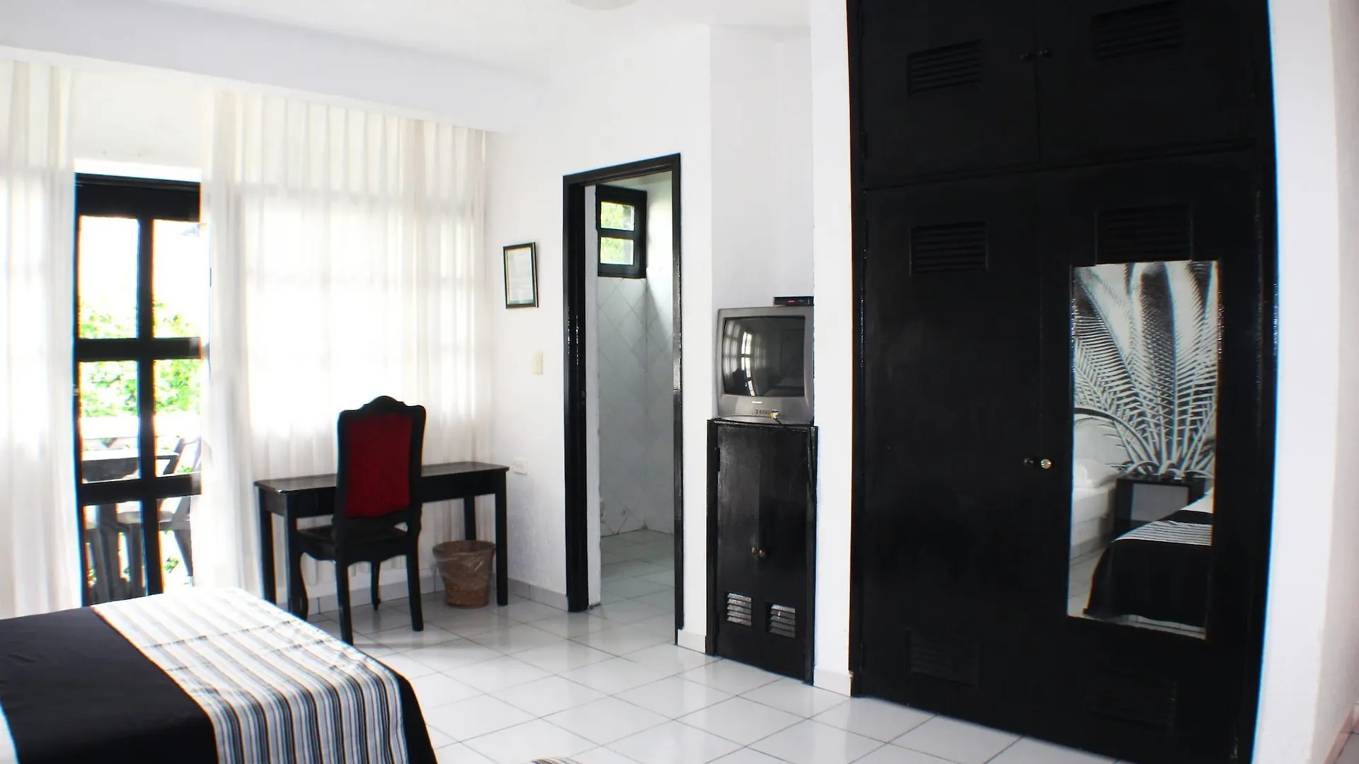 Hotel Maya Del Mar On Fifth Avenue Playa del Carmen
