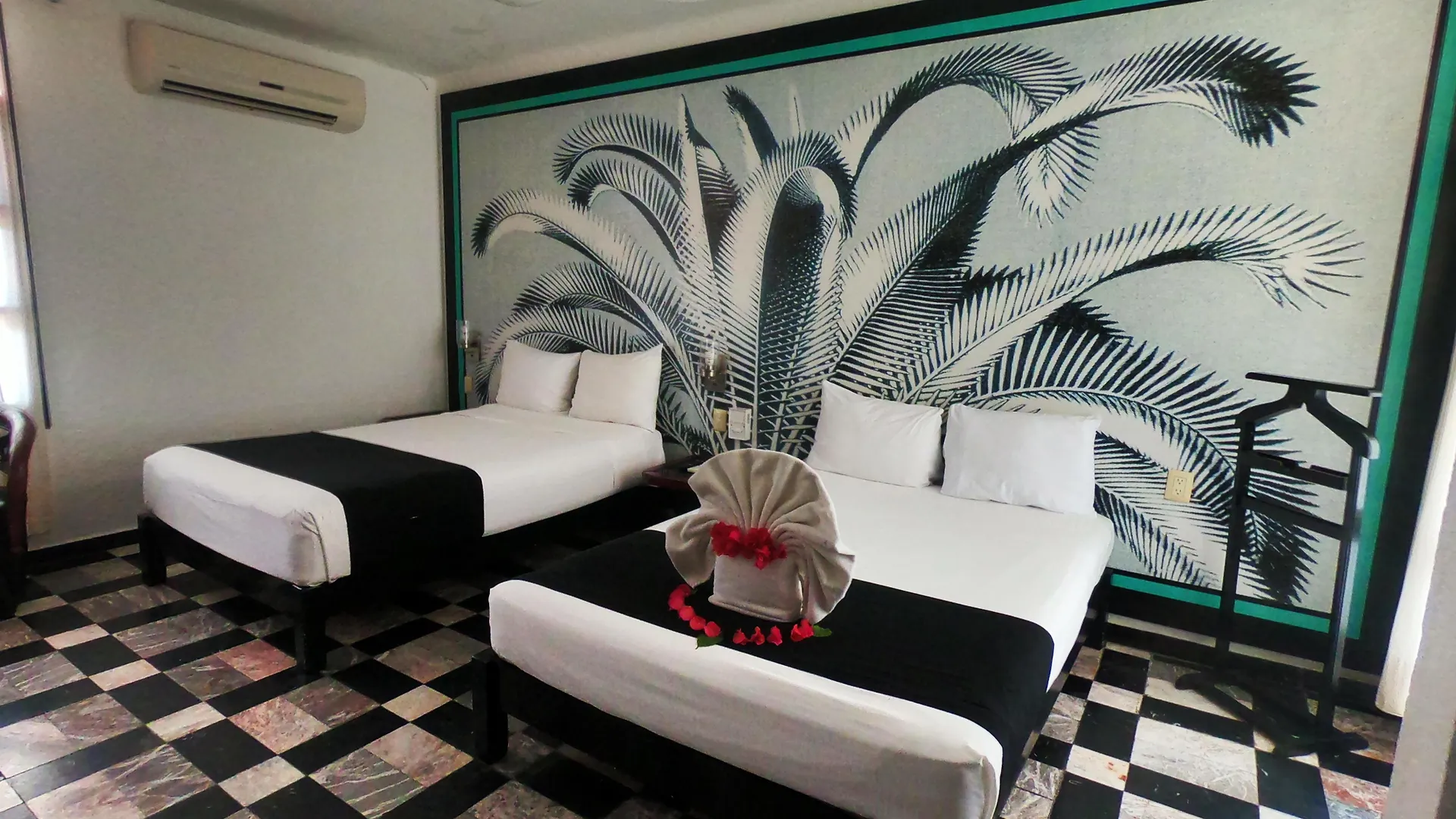 Maya Del Mar On Fifth Avenue Playa del Carmen 3*,