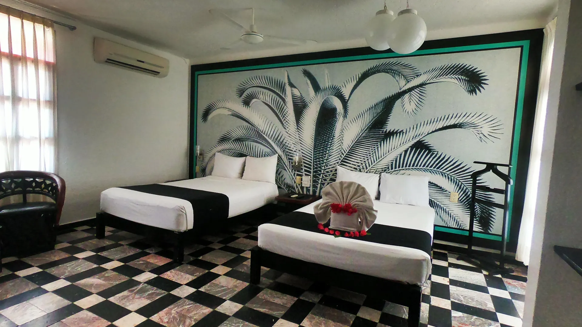 *** Hotel Maya Del Mar On Fifth Avenue Playa del Carmen Mexico
